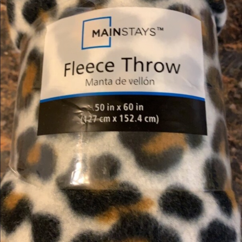 Fleece throw